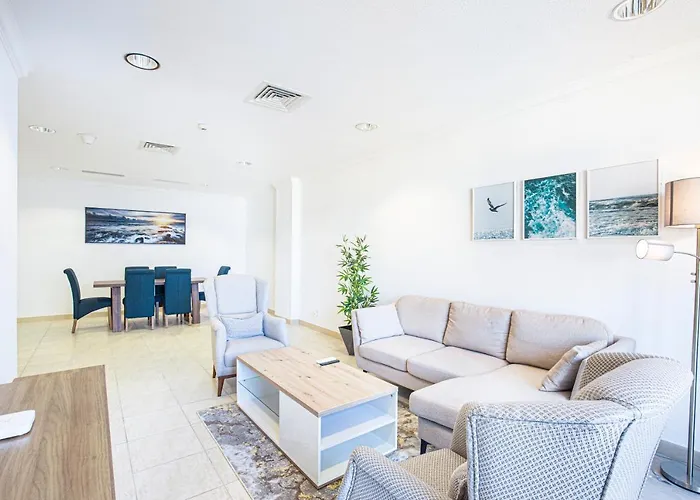 Stay Holiday Homes By Al Ghurair - Al Ghurair Centre - Dubai